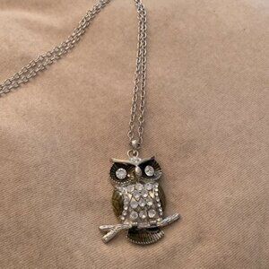 Adorable Owl Pendant Necklace In Silver Pewter Finish Adorned W Crystals